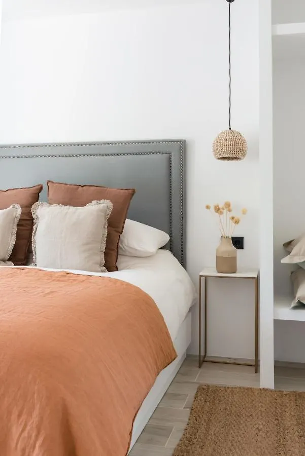 The Olive Boutique Suites & Spa Cala Llonga  Cala Llonga (Ibiza)